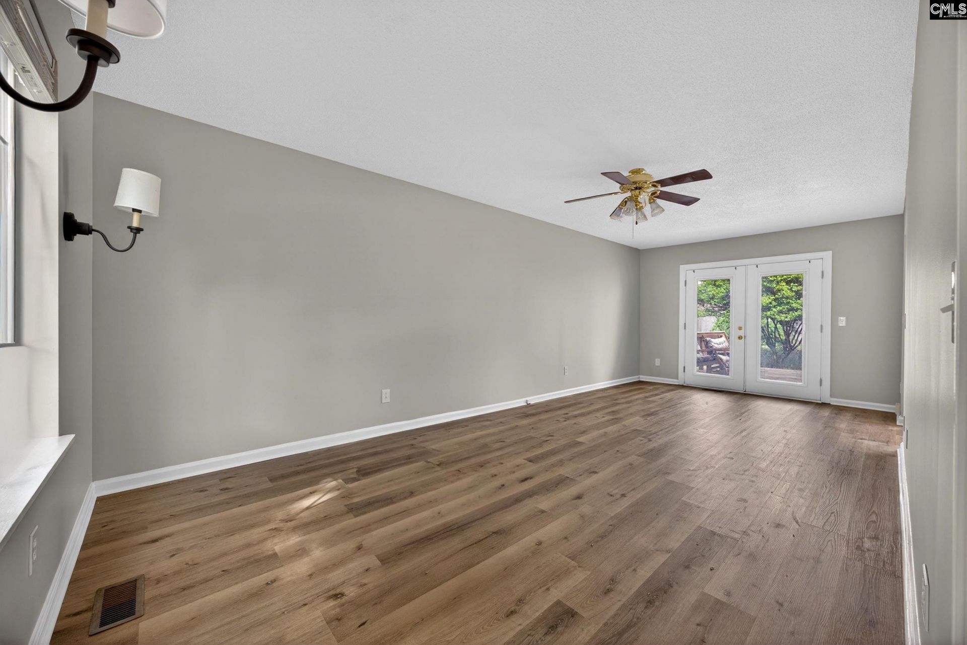 344 Pin Oak Dr  Photo 6