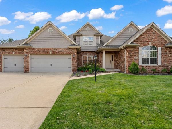 4705 Sandcherry Drive, Champaign, IL 61822