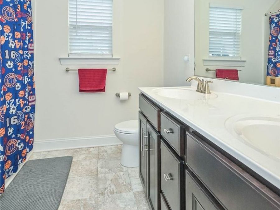 Property Image 37