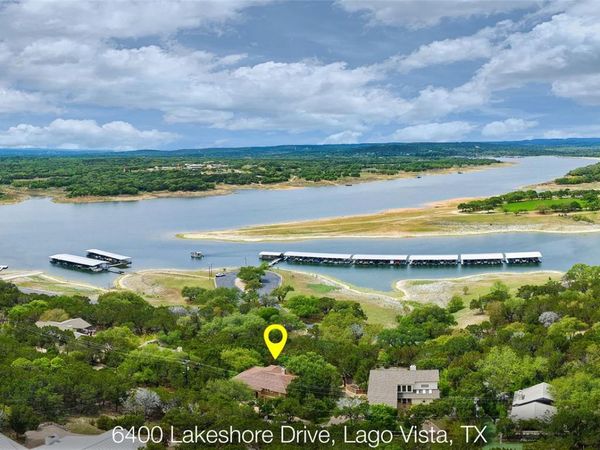 6400 Lakeshore DR, Lago Vista, TX 78645