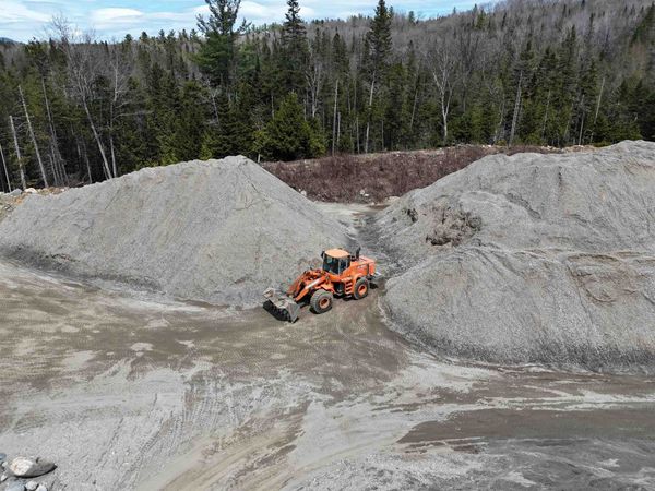 939 U.S. Route 5, Sutton, VT 05867