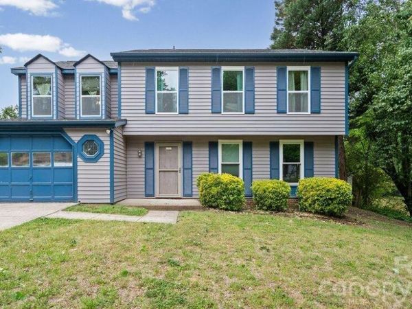 10912 Balbriggan Court , Charlotte, NC 28262