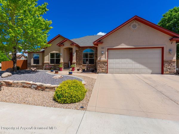 868 Grand Vista Way, Grand Junction, CO 81506