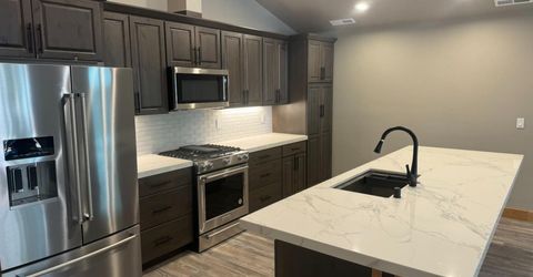 1077 Marjorie Street, South Lake Tahoe, CA 96150 Photo