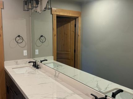 1077 Marjorie Street, South Lake Tahoe, CA 96150 Photo