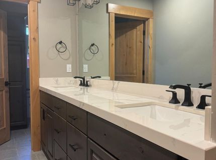 1077 Marjorie Street, South Lake Tahoe, CA 96150 Photo
