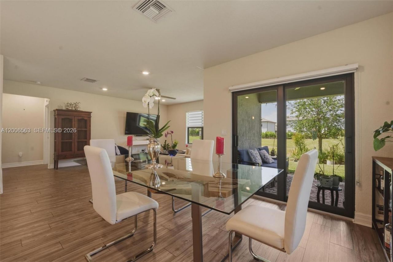 3141 Poinciana St, Lauderdale Lakes, FL 33311 Photo
