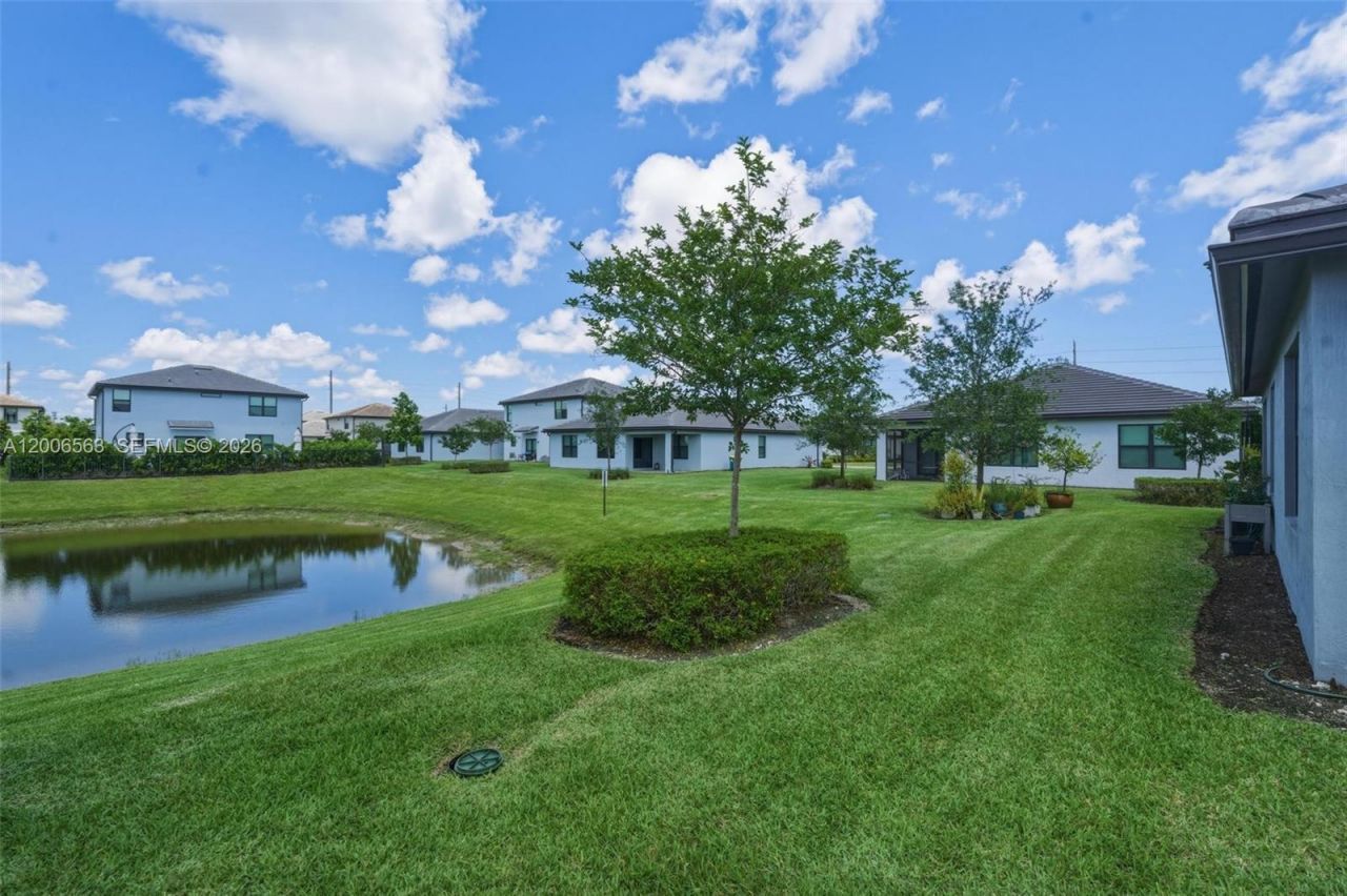 3141 Poinciana St, Lauderdale Lakes, FL 33311 Photo