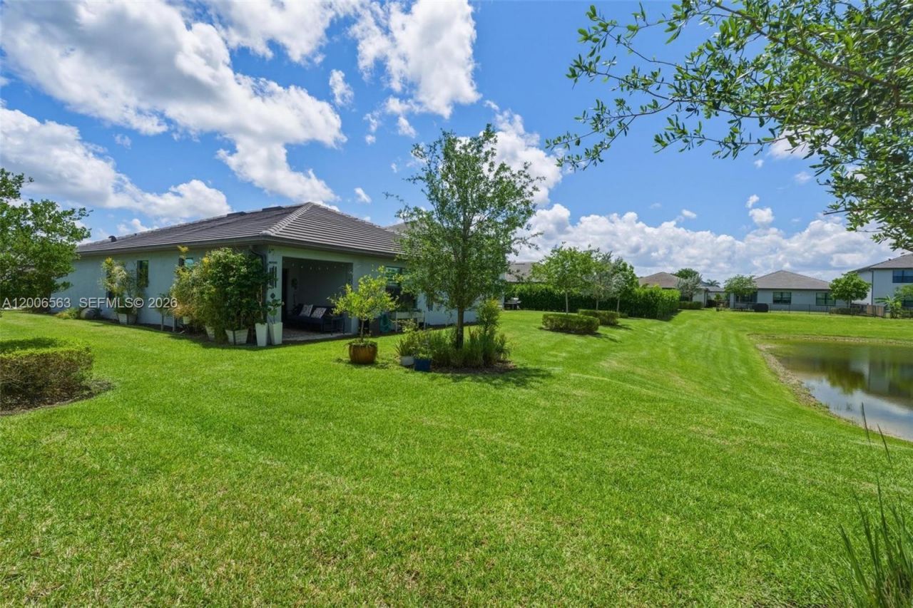 3141 Poinciana St, Lauderdale Lakes, FL 33311 Photo