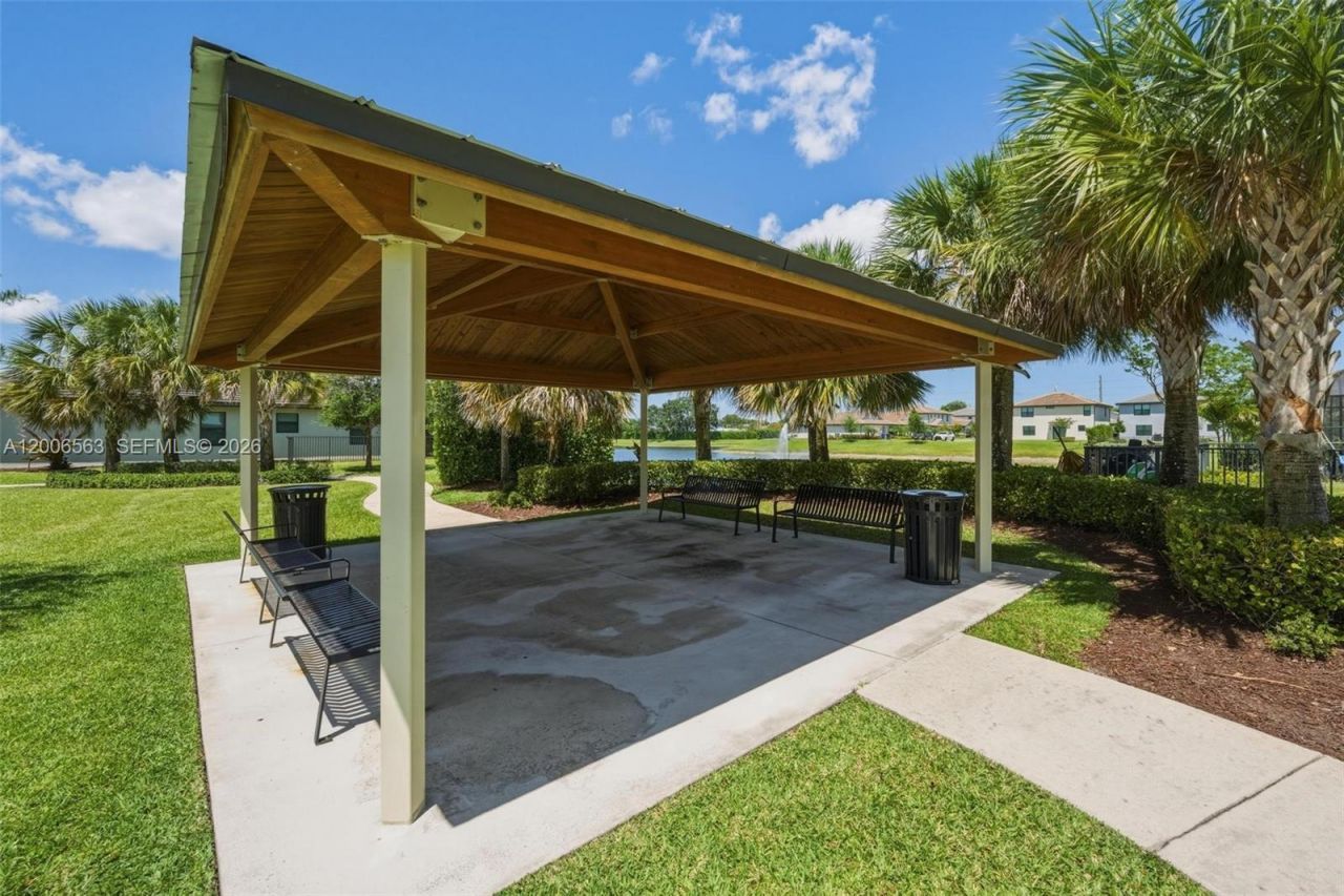 3141 Poinciana St, Lauderdale Lakes, FL 33311 Photo