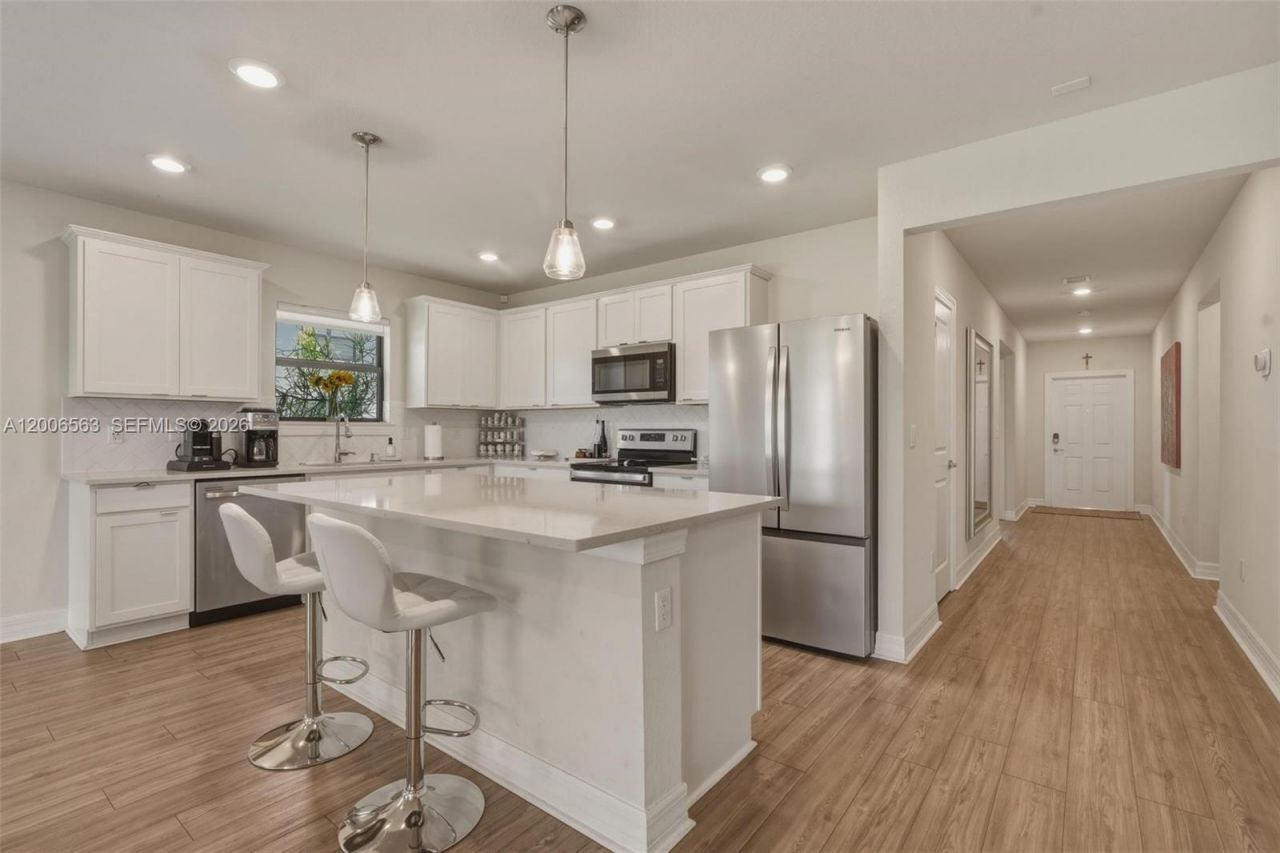 3141 Poinciana St, Lauderdale Lakes, FL 33311 Photo