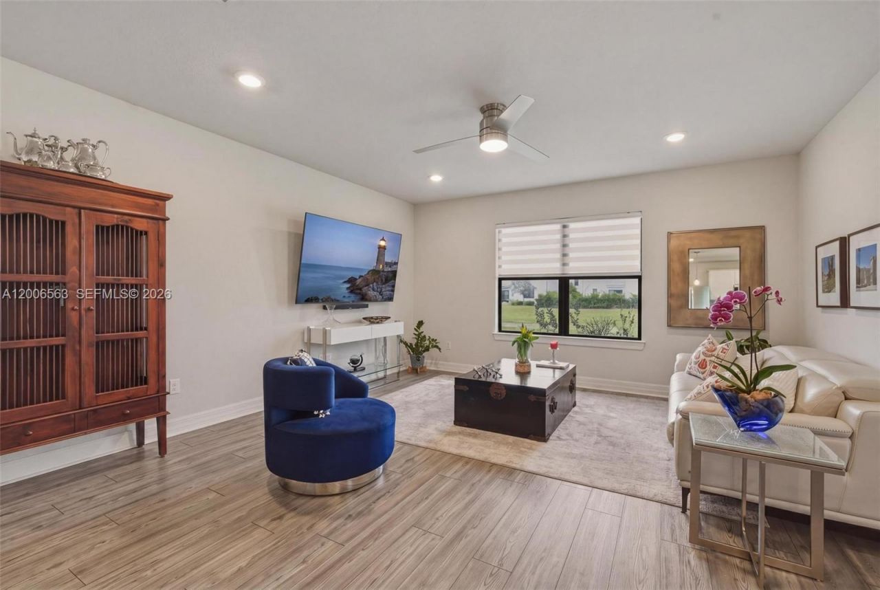 3141 Poinciana St, Lauderdale Lakes, FL 33311 Photo