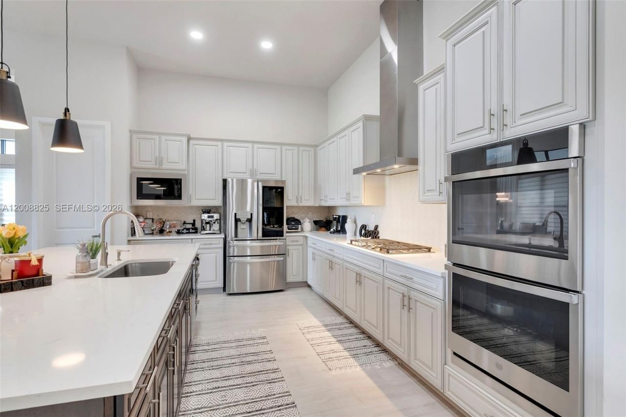 8022 Deer Lake Ct , Parkland, FL 33067 Photo