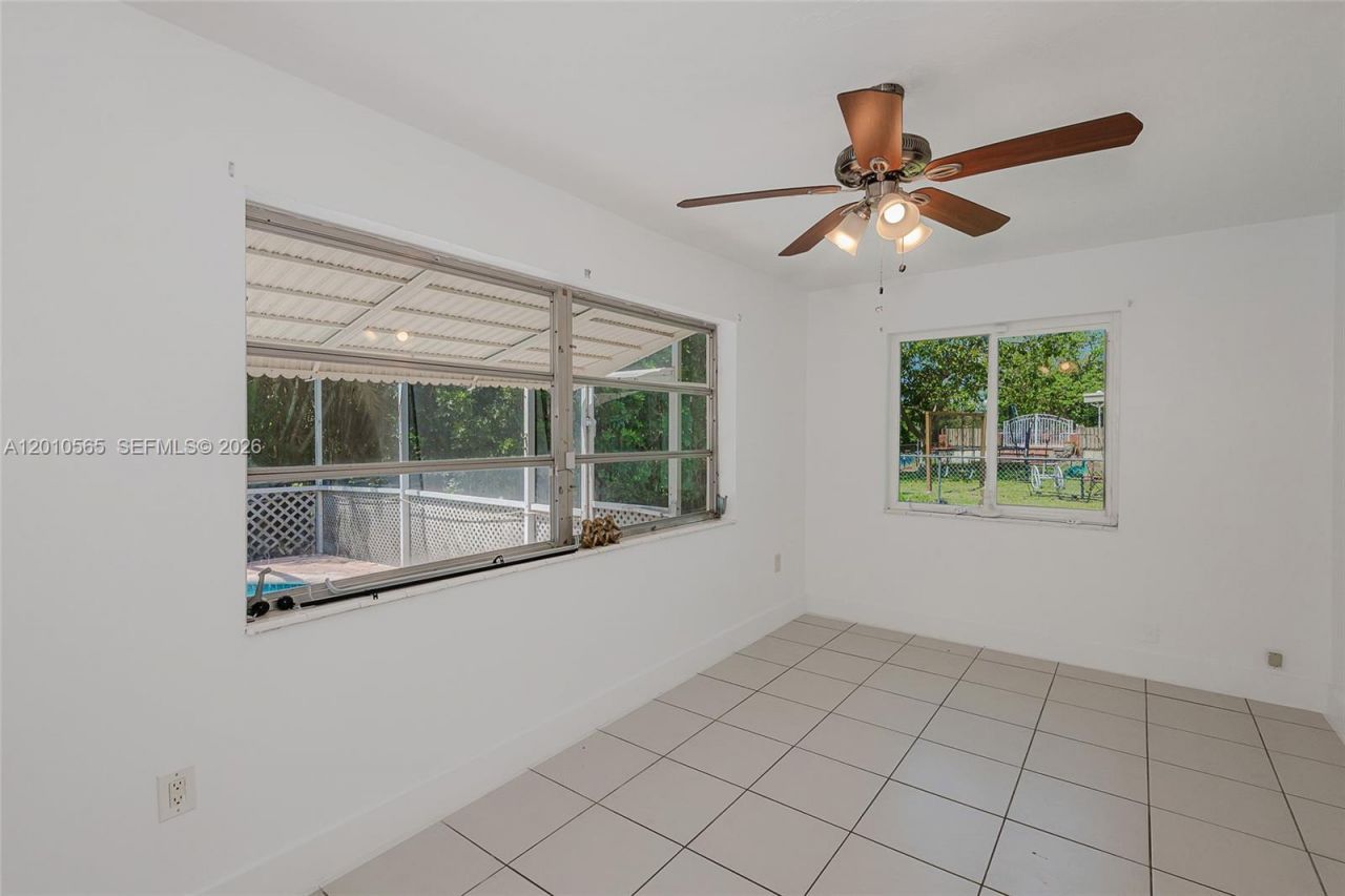 8690 NW 24th Pl , Sunrise, FL 33322 Photo