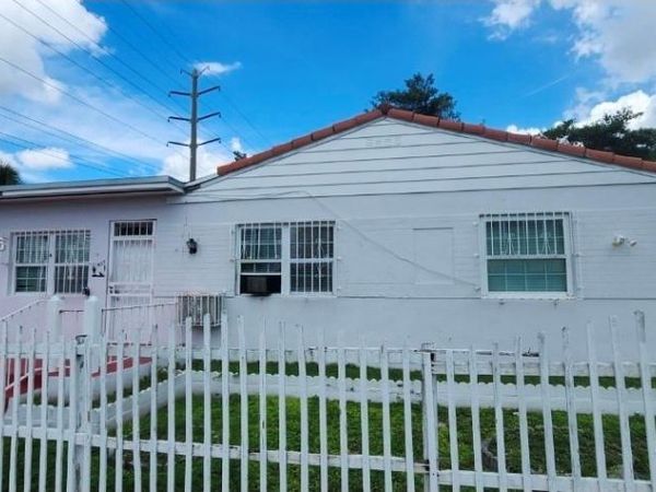405 NW 64th St , Unit 3, Miami, FL 33150