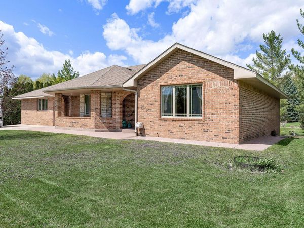 414 W Holly Street, Owatonna, MN 55060
