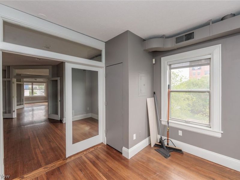 380 S Main Street, Unit B, Akron, OH 44311 Photo 26