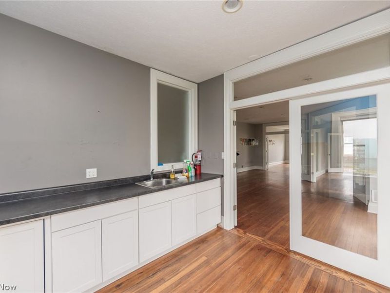 380 S Main Street, Unit B, Akron, OH 44311 Photo 27