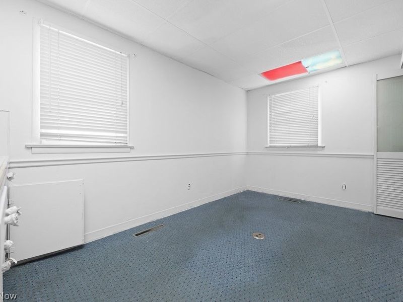 1077 W State Street, Alliance, OH 44601 Photo 12