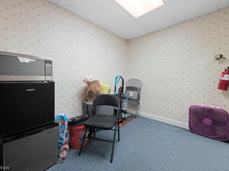 1077 W State Street, Alliance, OH 44601 Photo 7