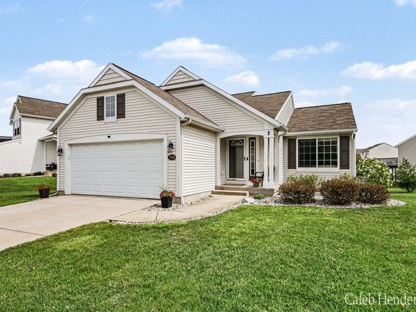 5918 Eaglechase Drive SE, Grand Rapids, MI 49512