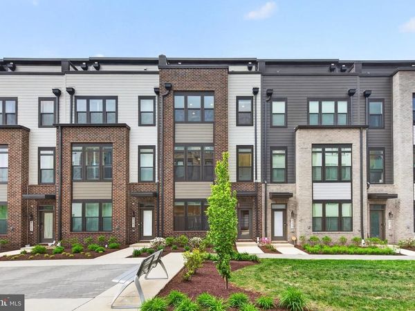 8279 FRONT LOOP , ROCKVILLE, MD 20855