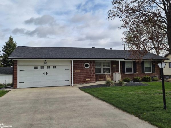 28 Spruce Drive, Eagle Grove, IA 50533