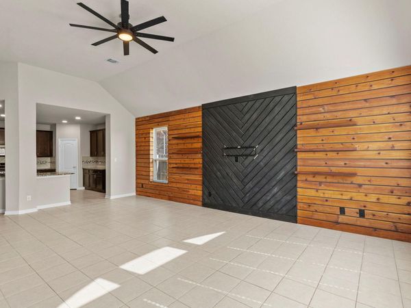 361 Vista Gardens DR, Buda, TX 78610