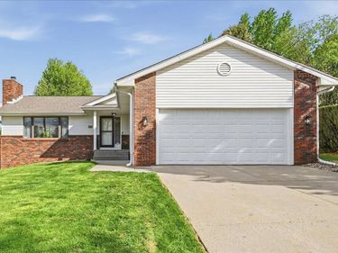 105 KINGSRIDGE Drive, COUNCIL BLUFFS, IA 51503