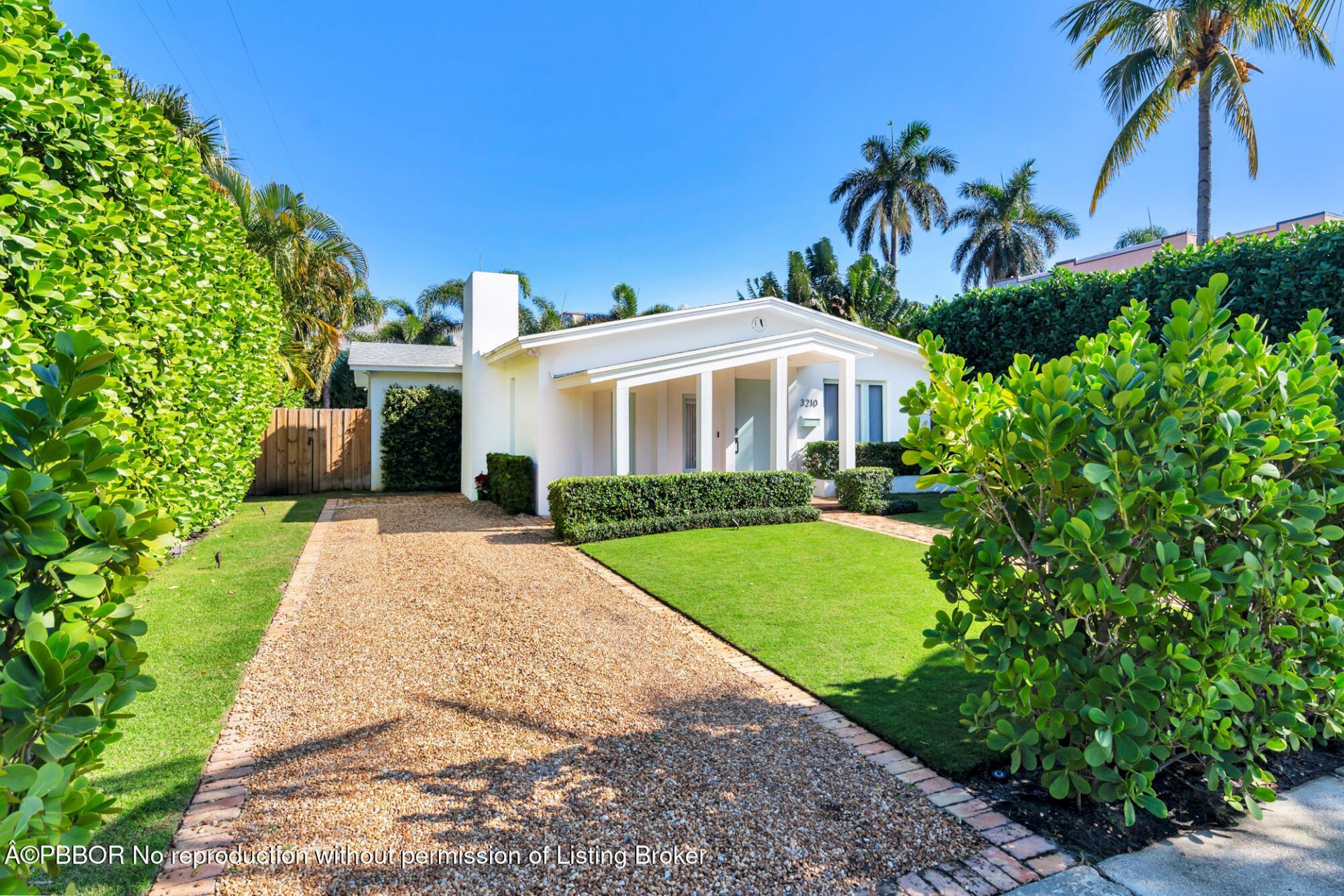 3210 Vincent Road, West Palm Beach, FL 33405 Photo