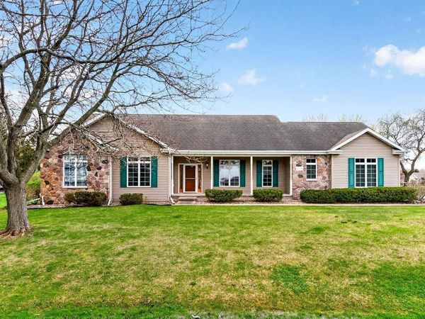 4431 BELLHAVEN LANE, Oshkosh, WI 54904