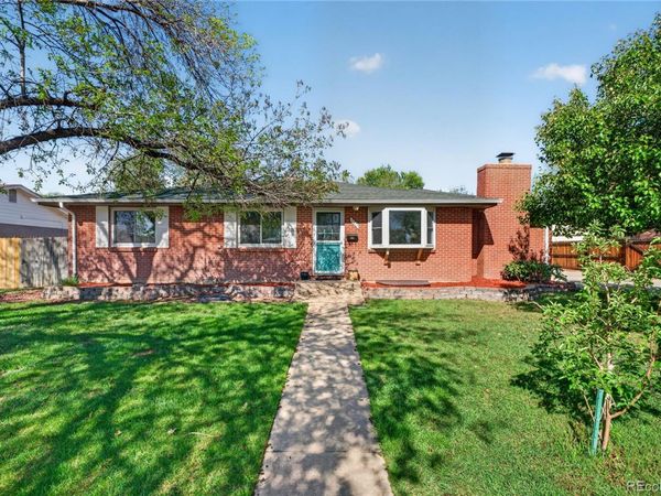 5071 S Irving Street, Englewood, CO 80110