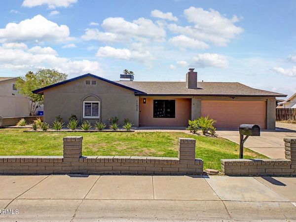 11030 N 42ND Avenue, Phoenix, AZ 85029