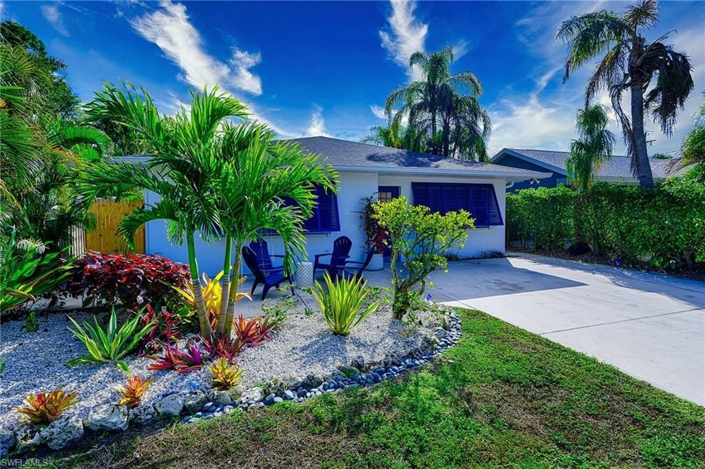 810 103rd Ave N, Naples, FL 34108 Photo