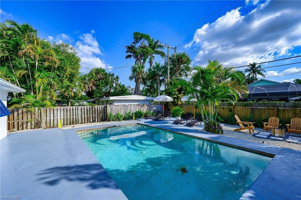 810 103rd Ave N, Naples, FL 34108 Photo