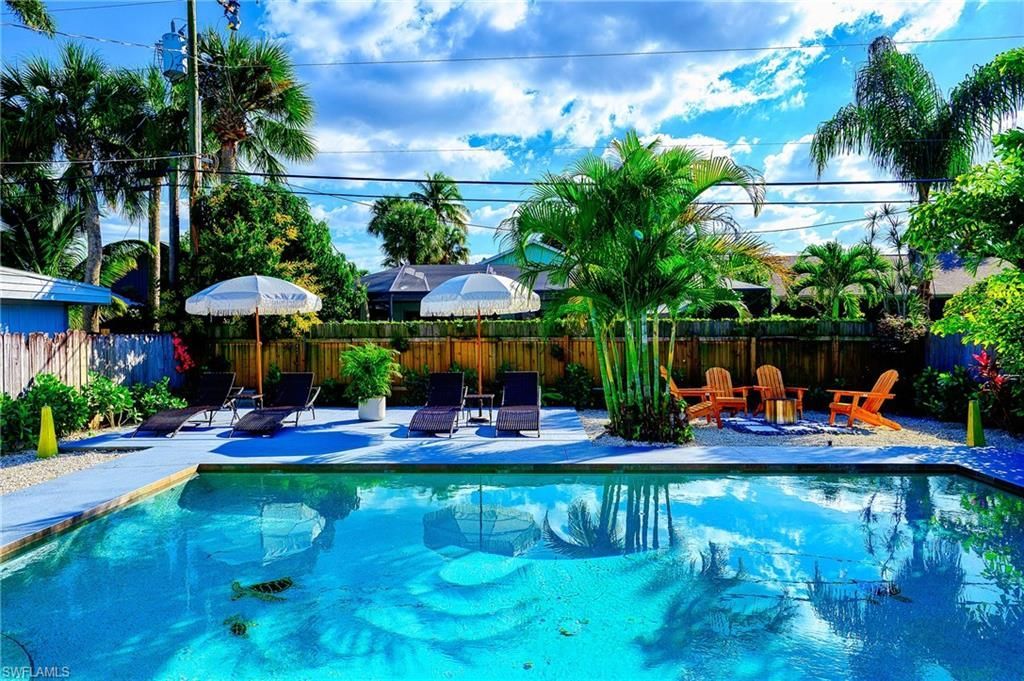 810 103rd Ave N, Naples, FL 34108 Photo