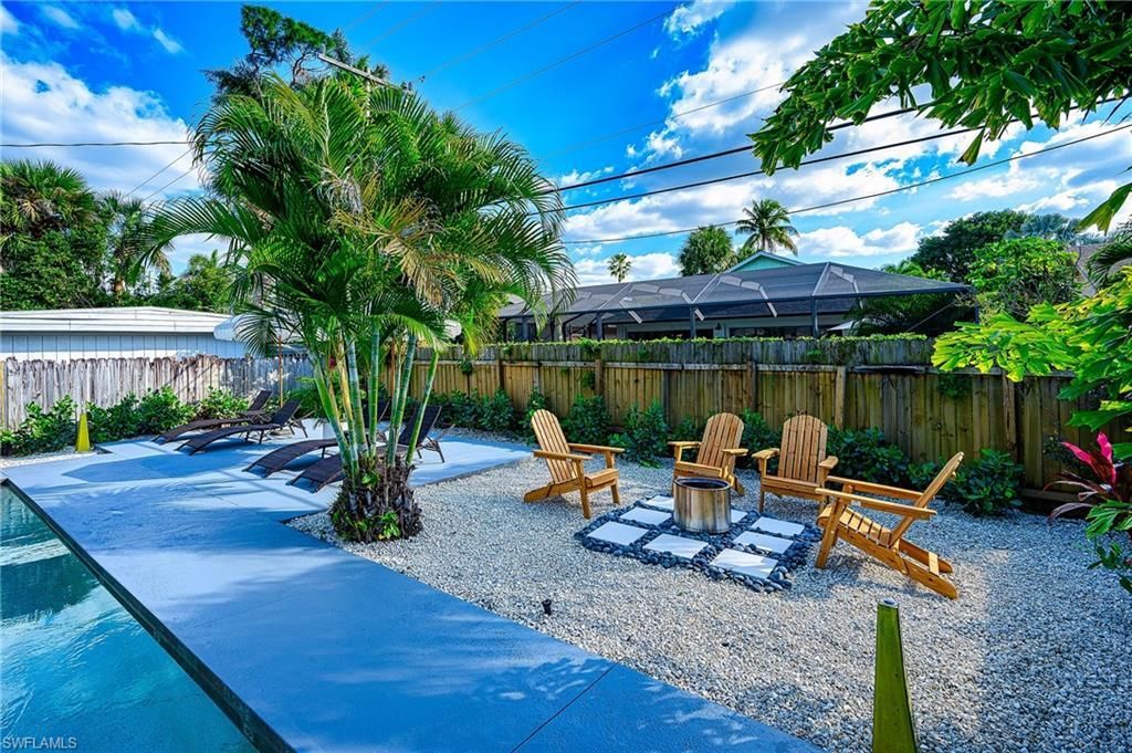 810 103rd Ave N, Naples, FL 34108 Photo