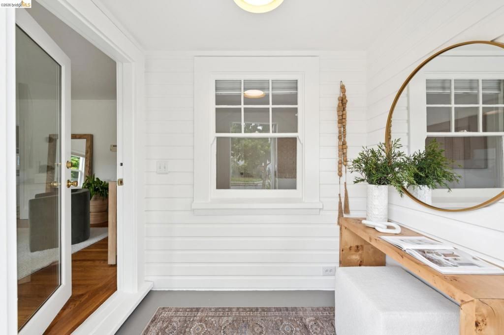3021 California St, Oakland, CA 94602 Main Photo