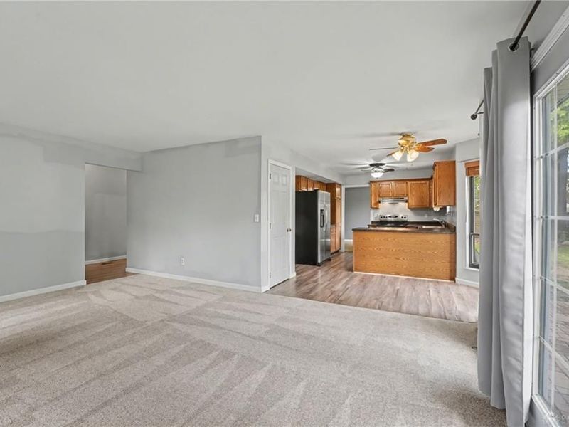 8774 Cheers Circle, Huber Heights, OH 45424 Photo 22