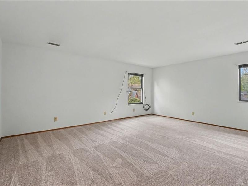 8774 Cheers Circle, Huber Heights, OH 45424 Photo 26