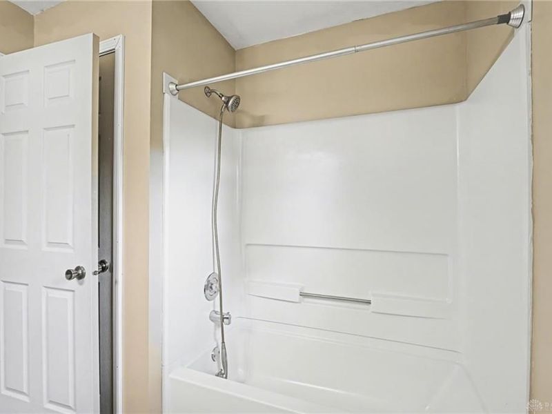 8774 Cheers Circle, Huber Heights, OH 45424 Photo 39