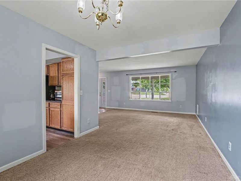 8774 Cheers Circle, Huber Heights, OH 45424 Photo 9