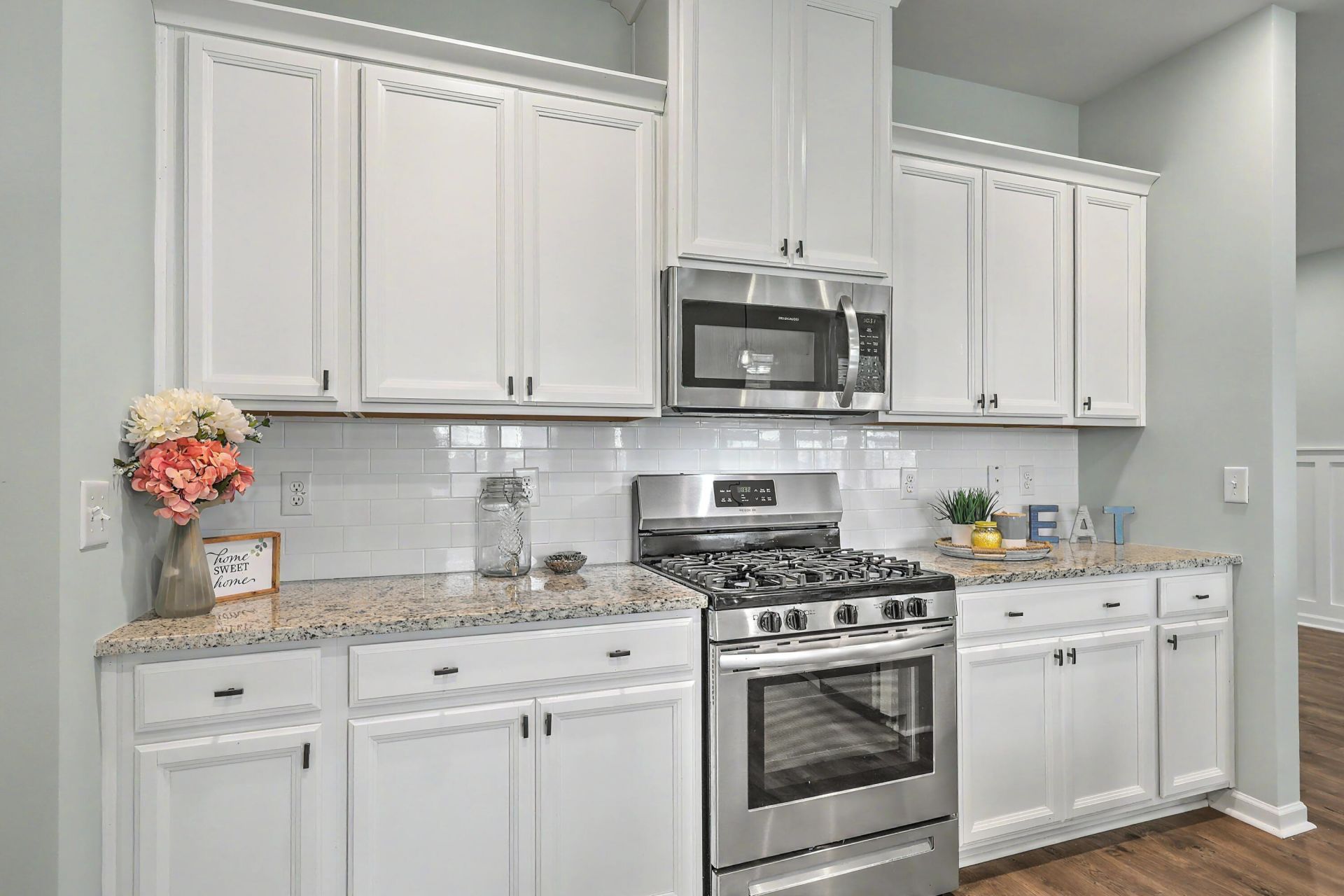404 Philbrick Drive Photo 10