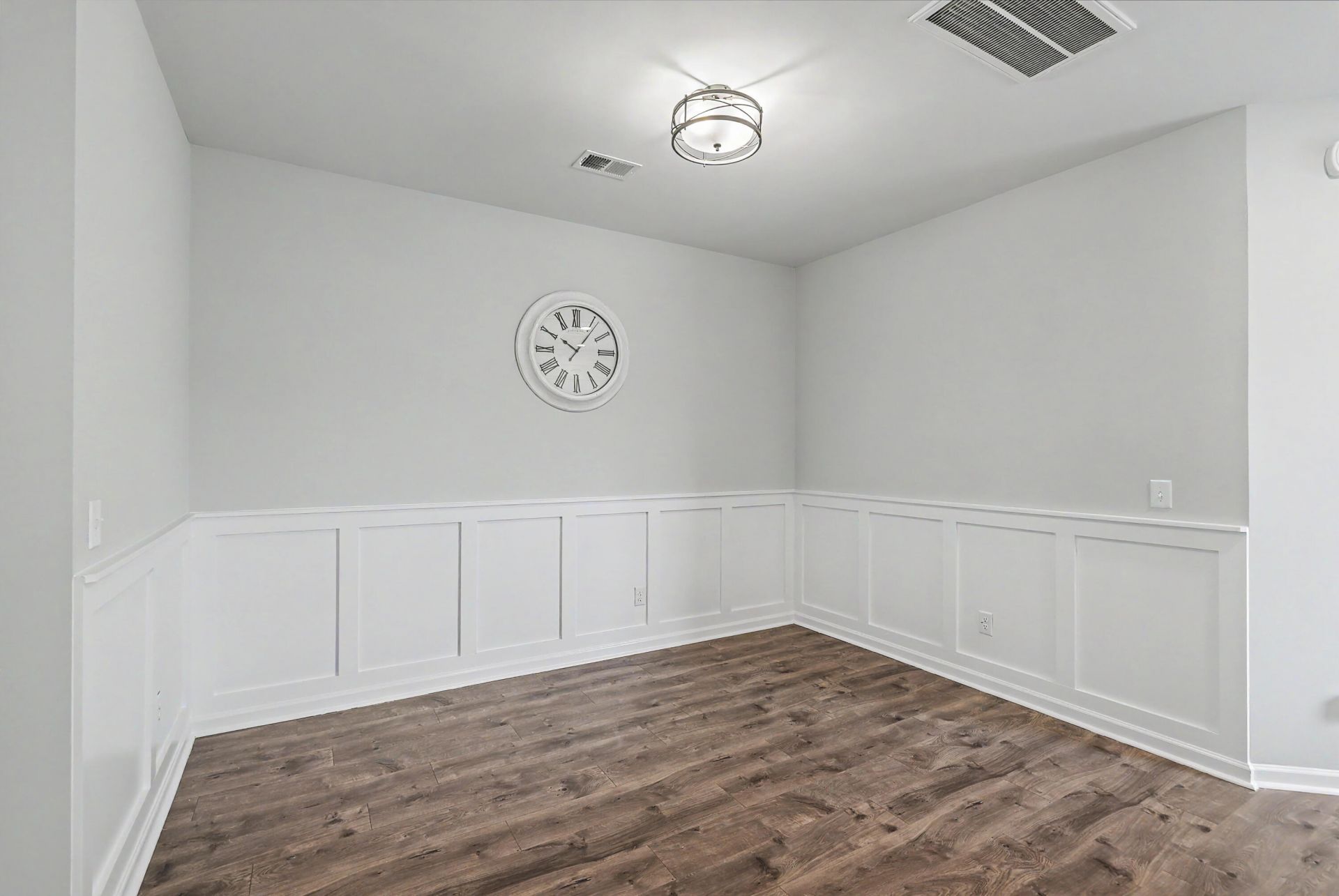 404 Philbrick Drive Photo 3