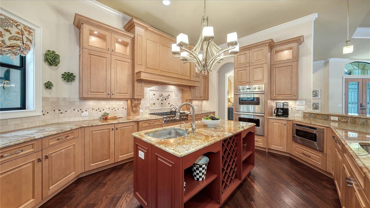 1885 Clematis Street, Sarasota, FL 34239 Photo