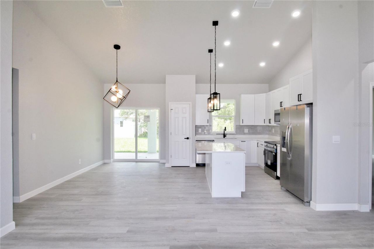 4608 Cortez Boulevard , Sebring, FL 33872 Photo