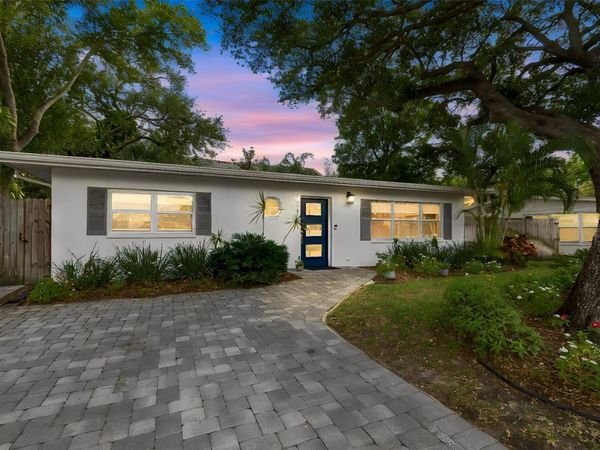 2920 W ELLIS DRIVE , TAMPA, FL 33611