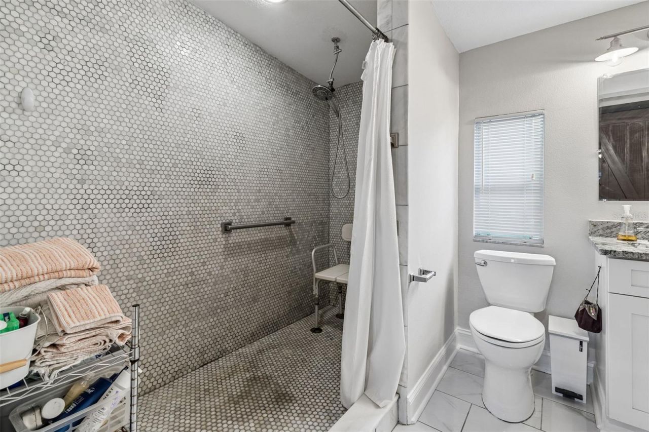 2920 W Ellis Drive, Tampa, FL 33611 Photo