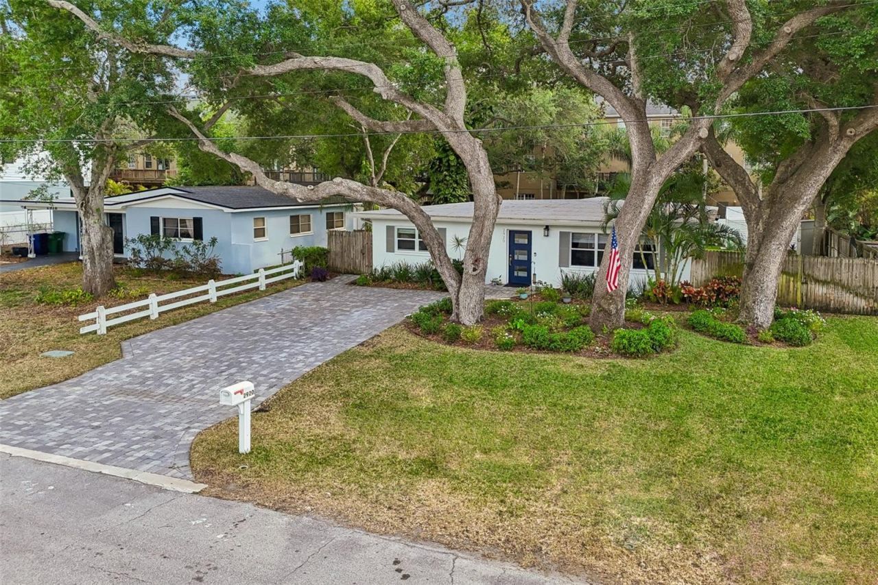 2920 W Ellis Drive, Tampa, FL 33611 Photo