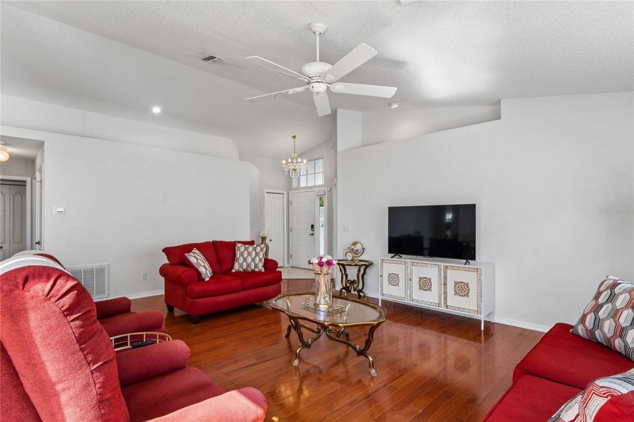 1018 Castille Drive , Spring Hill, FL 34608 Photo